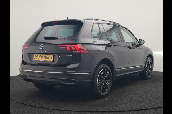 Volkswagen Tiguan 1.4 TSI eHybrid Life PHEV 245pk Dealer O.H. | Adaptive Cruise | 360 Camera | Stoelen & Stuur Verwarmd | Apple Carplay | Keyless | Blis | Navigatie | DAB | Virtual | Plug In Hybrid |