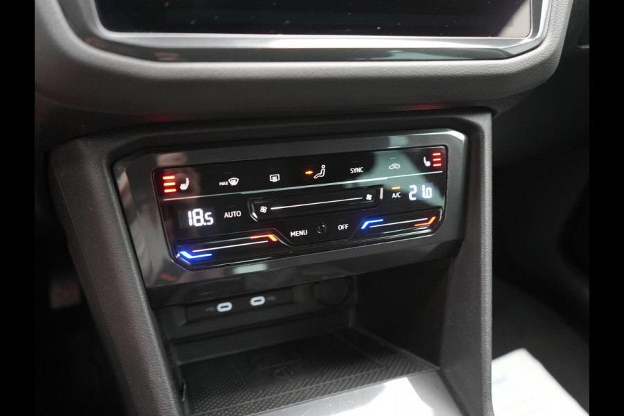 Volkswagen Tiguan 1.4 TSI eHybrid Life PHEV 245pk Dealer O.H. | Adaptive Cruise | 360 Camera | Stoelen & Stuur Verwarmd | Apple Carplay | Keyless | Blis | Navigatie | DAB | Virtual | Plug In Hybrid |