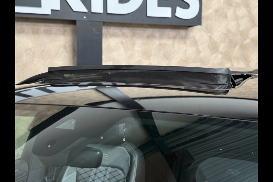 Volkswagen Tiguan 1.5 TSI Elegance | R line | Pano | Trekhaak | Stoel/Stuurverwarming | Carplay | Led