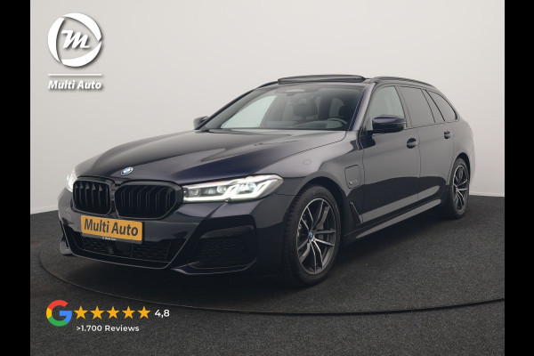 BMW 5 Serie Touring 530e M Sport PHEV 293pk Dealer O.H. | Trekhaak Af Fabriek | Panodak | Head Up | Adaptive Cruise | Camera | Lederen Sportstoelen Memory & Verwarmd | Sfeerverlichting | Blis | Stuur Verwarmd | Apple Carplay | Navigatie | DAB | Plug In Hybrid |