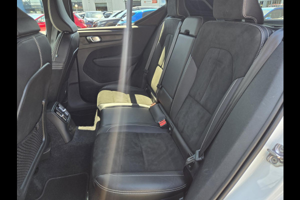 Volvo XC40 1.5 T5 Recharge R-Design NL-AUTO | PANODAK | TREKHAAK | 1/2 LEDER