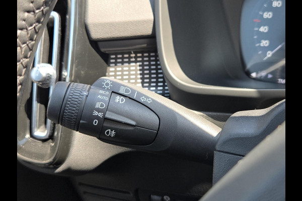 Volvo XC40 1.5 T5 Recharge R-Design NL-AUTO | PANODAK | TREKHAAK | 1/2 LEDER