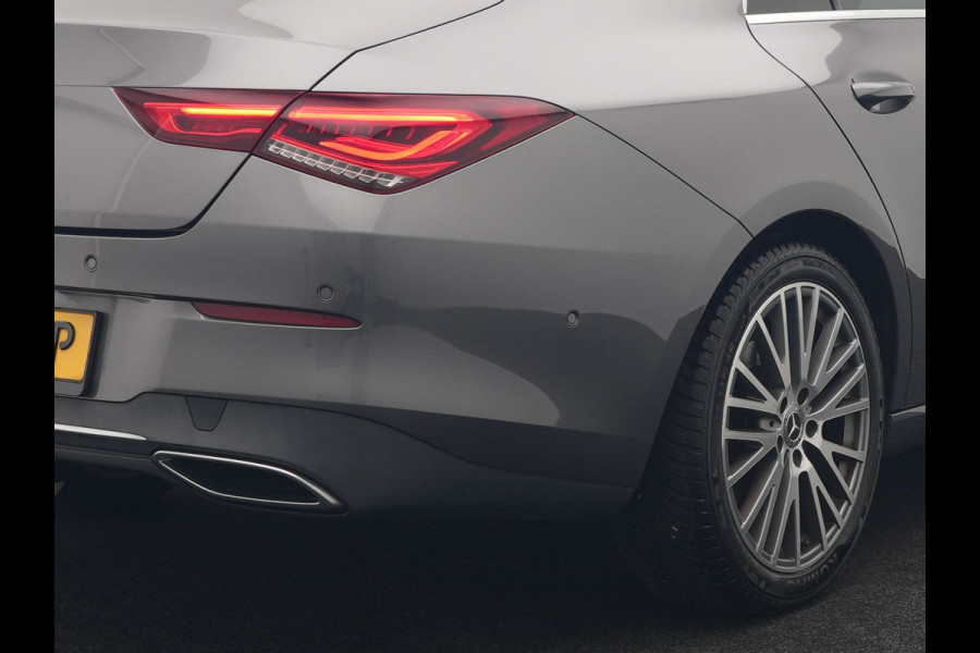 Mercedes-Benz CLA-Klasse 200 Advantage 164pk | Trekhaak | Camera | Widescreen Navi | Park Assist | Apple Carplay | Cruise Control | Lane Assist | DAB | 18"L.M " |