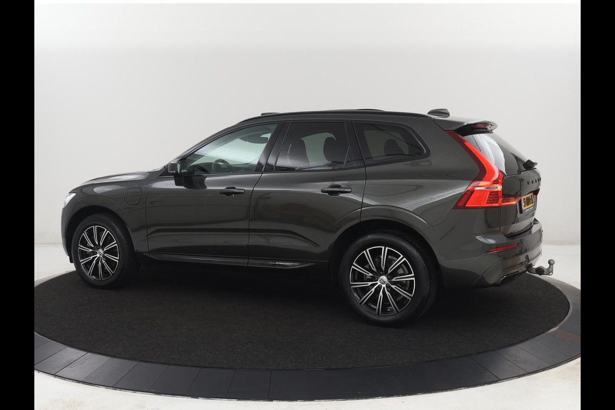 Volvo XC60 2.0 T8 Twin Engine AWD Inscription | SOH 88% | Trekhaak | Panoramadak | Carplay | Adaptive cruise | Navigatie | Camera | LEER | Elektrische achterklep| Bluetooth