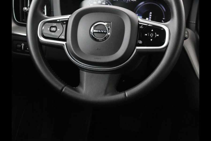 Volvo XC60 2.0 T8 Twin Engine AWD Inscription | SOH 88% | Panoramadak | Trekhaak | Head-Up | Carplay | Adaptive cruise | 360 Camera | Leder | Stoelverwarming | Harman/Kardon | Navigatie | Memory | Full LED | PHEV | Plug In