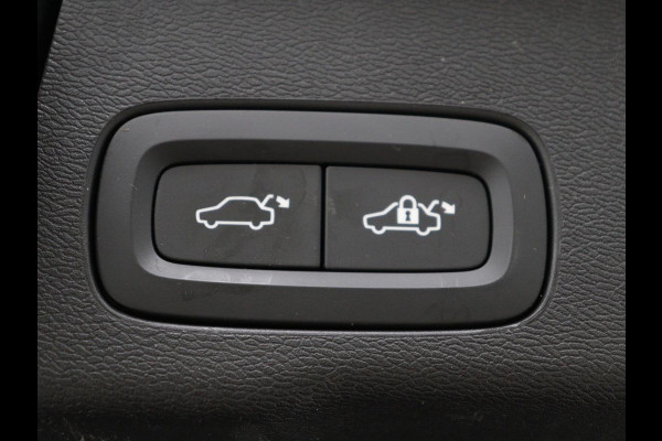 Volvo XC60 2.0 T8 Twin Engine AWD Inscription | SOH 88% | Panoramadak | Trekhaak | Head-Up | Carplay | Adaptive cruise | 360 Camera | Leder | Stoelverwarming | Harman/Kardon | Navigatie | Memory | Full LED | PHEV | Plug In