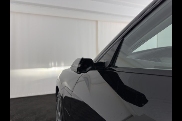 Audi e-tron 55 Quattro Advanced 95 kWh [ 3-Fase-11kW ] {SoH-91%} (INCL-BTW) *PANO | LEATHER | BANG&OLUFSEN | VIRTUAL-MIRRORS | HEAD-UP |  ADAPTIVE-CRUISE | FULL-LED | DIGI-COCKPIT | KEYLESS | MEMORY-PACK | TOPVIEW | HEATED-SPORTSEATS |  22''ALU*