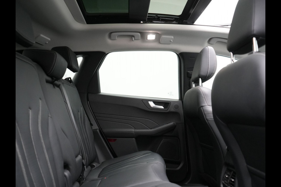 Ford Kuga 2.5 Vignale PHEV 225pk Dealer O.H. | Trekhaak Afn. | Panodak | Adaptive Cruise | Head Up | 360 Camera | Bang & Olufsen | Lederen Sportstoelen Memory & Verwarmd | Keyless | Achterbank Verwarmd | Blis | Stuur Verwarmd | Navigatie | DAB | Plug In Hybrid |