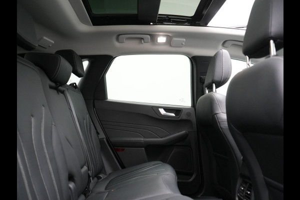Ford Kuga 2.5 Vignale PHEV 225pk Dealer O.H. | Trekhaak Afn. | Panodak | Adaptive Cruise | Head Up | 360 Camera | Bang & Olufsen | Lederen Sportstoelen Memory & Verwarmd | Keyless | Achterbank Verwarmd | Blis | Stuur Verwarmd | Navigatie | DAB | Plug In Hybrid |