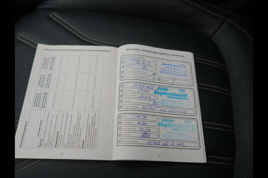 Ford Kuga 2.5 Vignale PHEV 225pk Dealer O.H. | Trekhaak Afn. | Panodak | Adaptive Cruise | Head Up | 360 Camera | Bang & Olufsen | Lederen Sportstoelen Memory & Verwarmd | Keyless | Achterbank Verwarmd | Blis | Stuur Verwarmd | Navigatie | DAB | Plug In Hybrid |