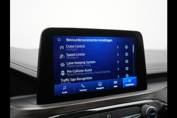 Ford Kuga 2.5 Vignale PHEV 225pk Dealer O.H. | Trekhaak Afn. | Panodak | Adaptive Cruise | Head Up | 360 Camera | Bang & Olufsen | Lederen Sportstoelen Memory & Verwarmd | Keyless | Achterbank Verwarmd | Blis | Stuur Verwarmd | Navigatie | DAB | Plug In Hybrid |
