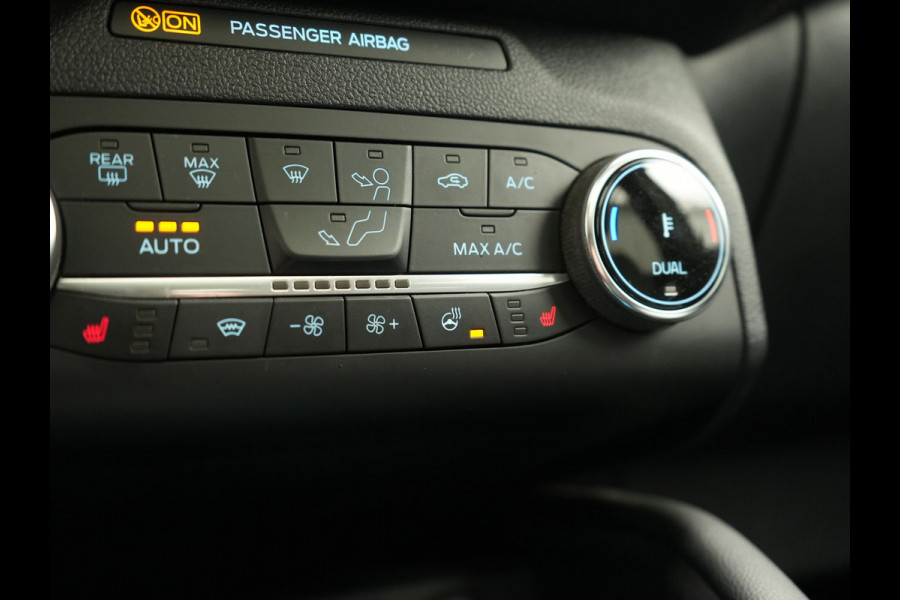 Ford Kuga 2.5 Vignale PHEV 225pk Dealer O.H. | Trekhaak Afn. | Panodak | Adaptive Cruise | Head Up | 360 Camera | Bang & Olufsen | Lederen Sportstoelen Memory & Verwarmd | Keyless | Achterbank Verwarmd | Blis | Stuur Verwarmd | Navigatie | DAB | Plug In Hybrid |