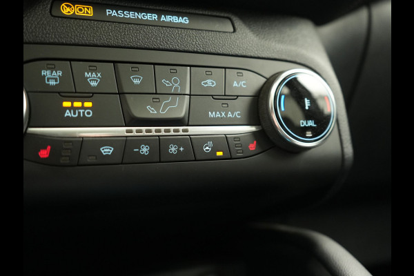 Ford Kuga 2.5 Vignale PHEV 225pk Dealer O.H. | Trekhaak Afn. | Panodak | Adaptive Cruise | Head Up | 360 Camera | Bang & Olufsen | Lederen Sportstoelen Memory & Verwarmd | Keyless | Achterbank Verwarmd | Blis | Stuur Verwarmd | Navigatie | DAB | Plug In Hybrid |
