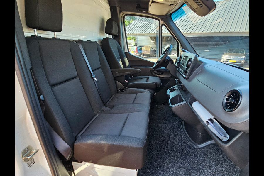 Mercedes-Benz Sprinter 316 2.2 CDI L3 EURO VI-D Bakwagen | Automaat | Laadklep | Zijdeur | Camera | Dubbellucht | Navi | Cruise |
