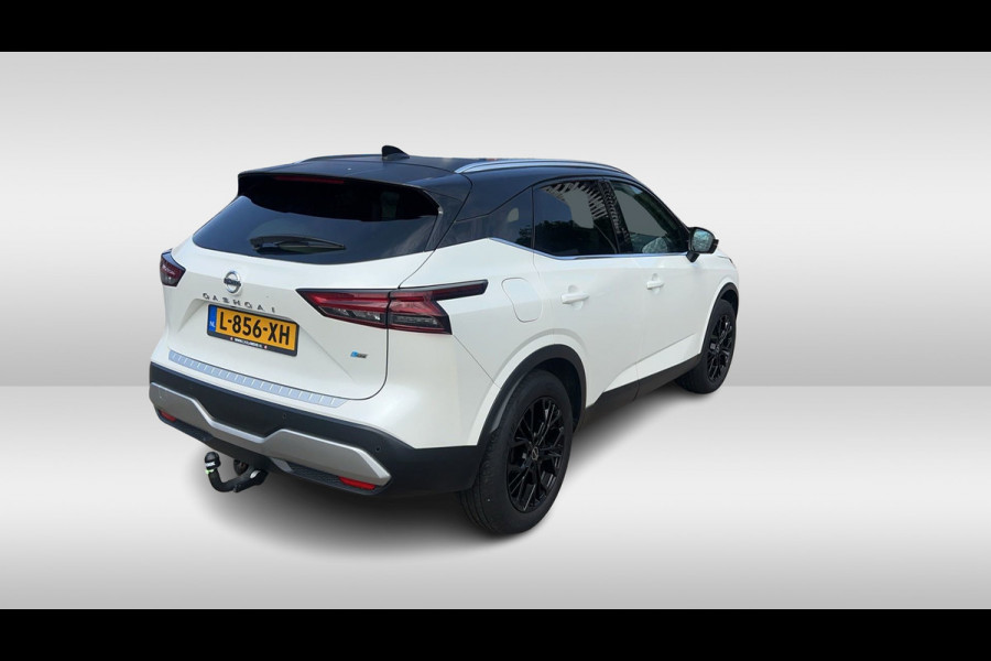 Nissan QASHQAI 1.3 MHEV Xtronic Premiere Edition / Trekhaak / Panoramadak / 360Camera / Keyless / 18'' / Navigatie / Matrix LED / DAB / ACC