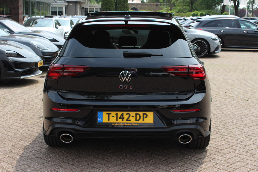 Volkswagen Golf 2.0 TSI GTI Clubsport / Full option! / Panoramadak / Camera / Head-up / Leder / Nurburgring / 19'' / Harman Kardon / Matrix LED / Stoelventilatie+Verwarming+Massage / Stuurverwarming / Dodehoek / DAB / ACC