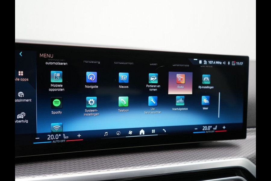 BMW i4 eDrive35 M Sport PRO 70 kWh 286pk Dealer O.H | Trekhaak Af Fabriek | Adaptive Cruise | 360 Camera | Adaptive Onderstel |  Alcantara Sportstoelen Verwarmd | Widescreen Navi | Apple Carplay | Virtual | DAB | 18" L.M |