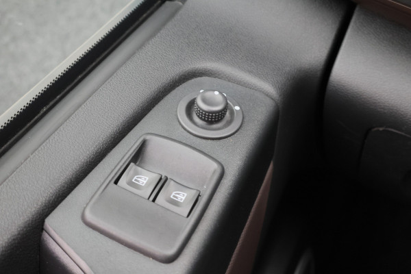 Fiat Talento 1.6 MJ EcoJet L2H1 DC SX 6-Zits, Climate, Cruise, Camera, Navigatie, Bluetooth, DAB, Trekhaak, 16''
