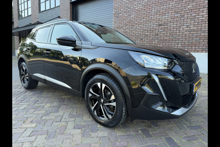 Peugeot 2008 1.2 PureTech Allure / DISTRIBUTIERIEM NIEUW / Apple CarPlay-Android / Stoelverwarming / ALL-Season / 1e Eigenaar