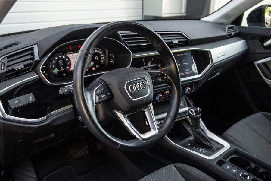 Audi Q3 Sportback 45 TFSI e Advanced Edition / SOH 86% / DAB / Cruise Control