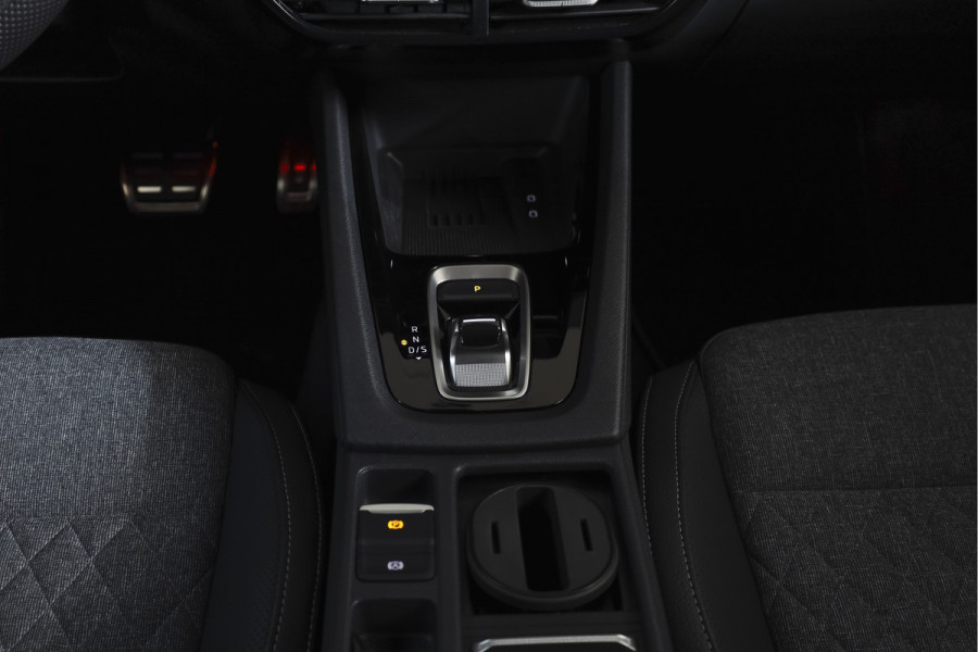 Škoda Octavia Combi 1.5 TSI MHEV 150 PK Sportline Business | Elek. Trekhaak | Matrix Led | Adapt. Cruise | Winterpakket | 13 inch Navi | Camera | NAV + App. Connect | ECC | Elek. Klep | LM 18" | 2748