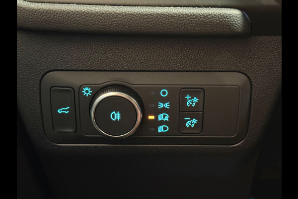 Ford Kuga 2.5 PHEV ST-Line X | Pano | Stuur/Stoelverwarming | HUD | Carplay | Camera