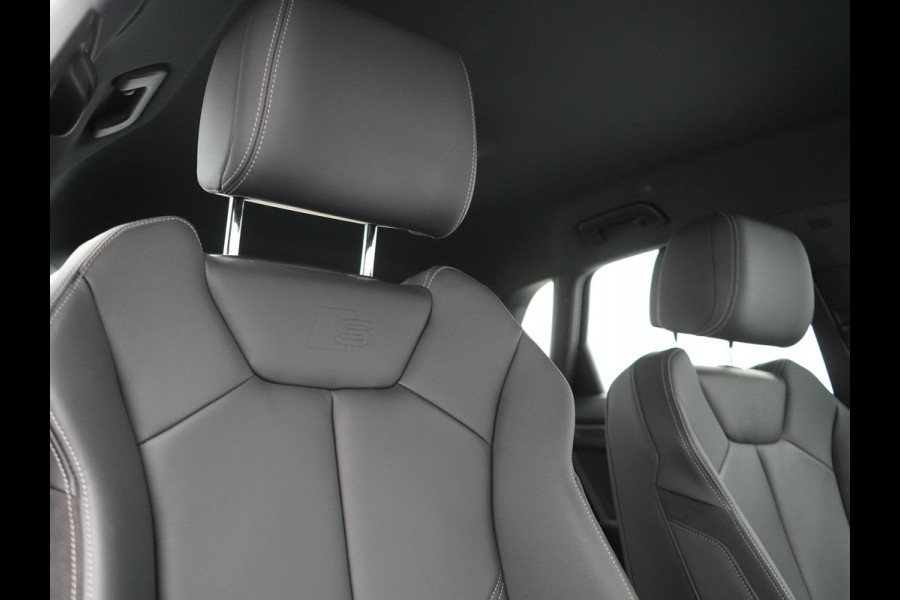 Audi Q3 45 TFSI e S-Line PHEV 245pk Dealer O.H Adaptive Cruise | Camera | Blis | S-line Interieur | Lederen Sportstoelen Verwarmd | Sportstuur | Navigatie | Virtual | DAB | 17"L.M |