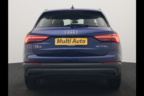 Audi Q3 45 TFSI e S-Line PHEV 245pk Dealer O.H Adaptive Cruise | Camera | Blis | S-line Interieur | Lederen Sportstoelen Verwarmd | Sportstuur | Navigatie | Virtual | DAB | 17"L.M |