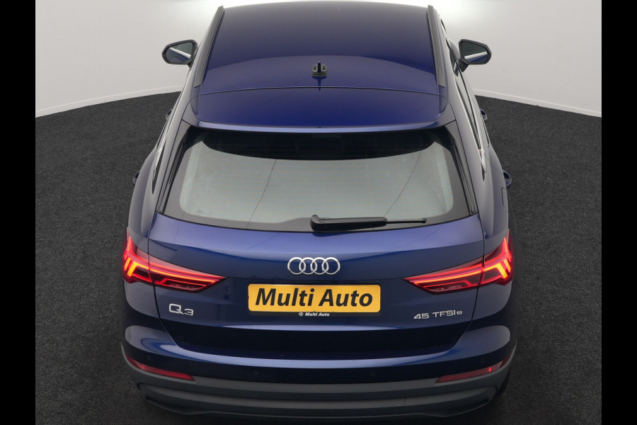 Audi Q3 45 TFSI e S-Line PHEV 245pk Dealer O.H Adaptive Cruise | Camera | Blis | S-line Interieur | Lederen Sportstoelen Verwarmd | Sportstuur | Navigatie | Virtual | DAB | 17"L.M |