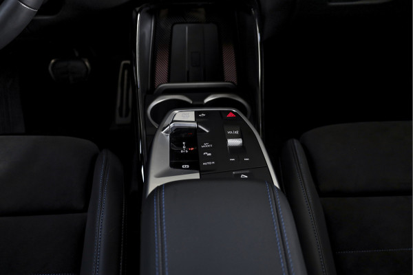 BMW X1 xDrive25e 245 PK | M-Sport | Premium Pack | S/K-Panodak | Elek. Trekhaak | Dig. Cockpit | Cruise | Stoelverw. | PDC | Camera | NAV+App. Connect | ECC | Elek. Klep | LM 19" | 2943