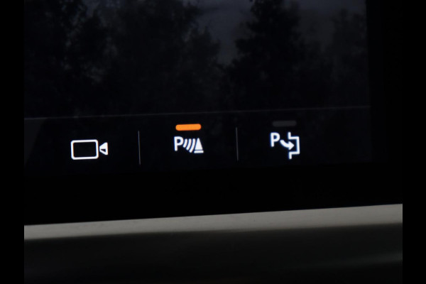Jaguar I-PACE EV400 Business Edition S 90 kWh SOH 94,2% | Carplay | Navigatie | Standkachel | Panoramadak | Camera | Adaptive cruise | Elektrische achterklep | Climate control