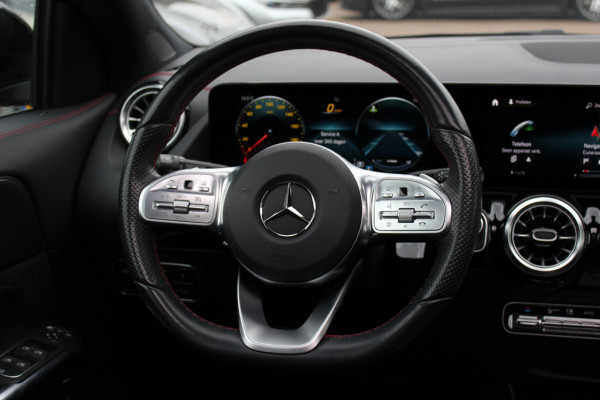 Mercedes-Benz EQA 250 Edition 1 67 kWh / Trekhaak / Panoramadak / 360Camera / Burmester / Leder&Alcantara / 19'' / CarPlay / Stoelverwarming / DAB / Dodehoek / Cruise Control