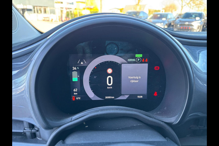 Fiat 500 3+1 Icon SOH 100% 42 kWh 100% Electrisch, Parkeer sensoren achter, DAB radio, Extra achterdeur rechts