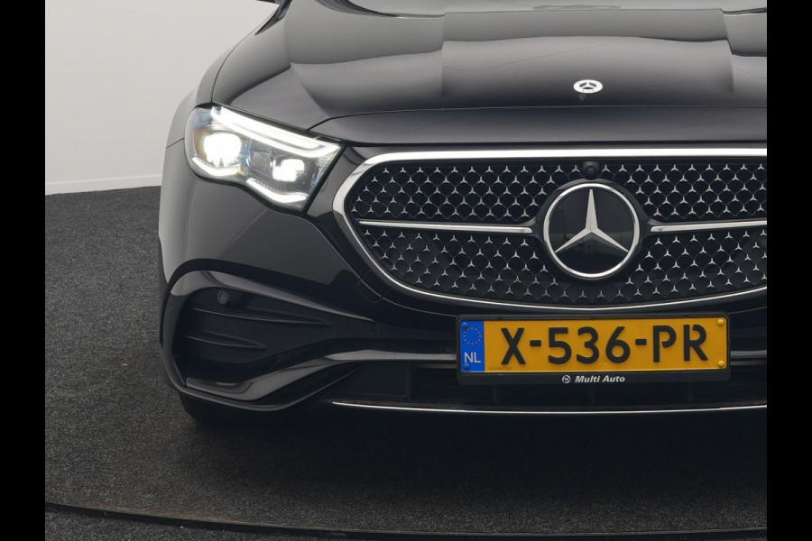 Mercedes-Benz E-Klasse Estate 300 e AMG Line PHEV 313pk INCL BTW Dealer O.H. | Trekhaak Af Fabriek | Adaptive Cruise | 360 Camera | Digital Light | Alcantara Sportstoelen Memory & Verwarmd | Sfeerverlichting | Keyless | Blis | Navigatie | DAB | Plug In Hybrid |