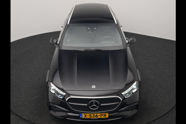 Mercedes-Benz E-Klasse Estate 300 e AMG Line PHEV 313pk INCL BTW Dealer O.H. | Trekhaak Af Fabriek | Adaptive Cruise | 360 Camera | Digital Light | Alcantara Sportstoelen Memory & Verwarmd | Sfeerverlichting | Keyless | Blis | Navigatie | DAB | Plug In Hybrid |