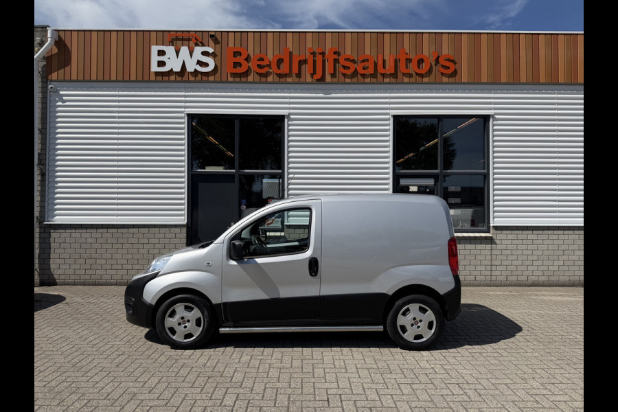 Fiat Fiorino 1.3 MJ Adventure / vaste prijs rijklaar € 9.950 ex btw / lease vanaf € 168 / euro 6 / bpm vrij / zilver metallic / airco / cruise / navi / schuifdeur / pdc achter !