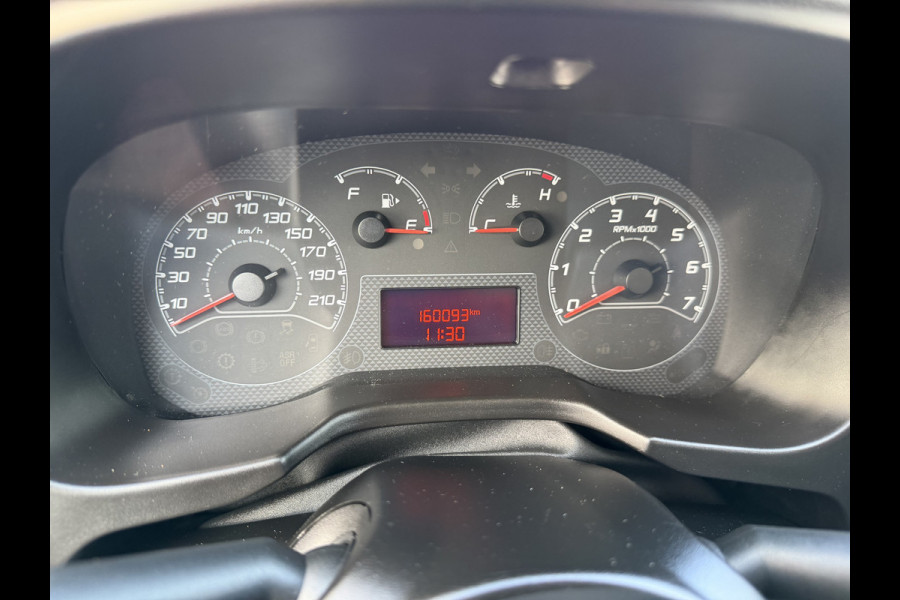 Fiat Fiorino 1.3 MJ Adventure / vaste prijs rijklaar € 9.950 ex btw / lease vanaf € 168 / euro 6 / bpm vrij / zilver metallic / airco / cruise / navi / schuifdeur / pdc achter !