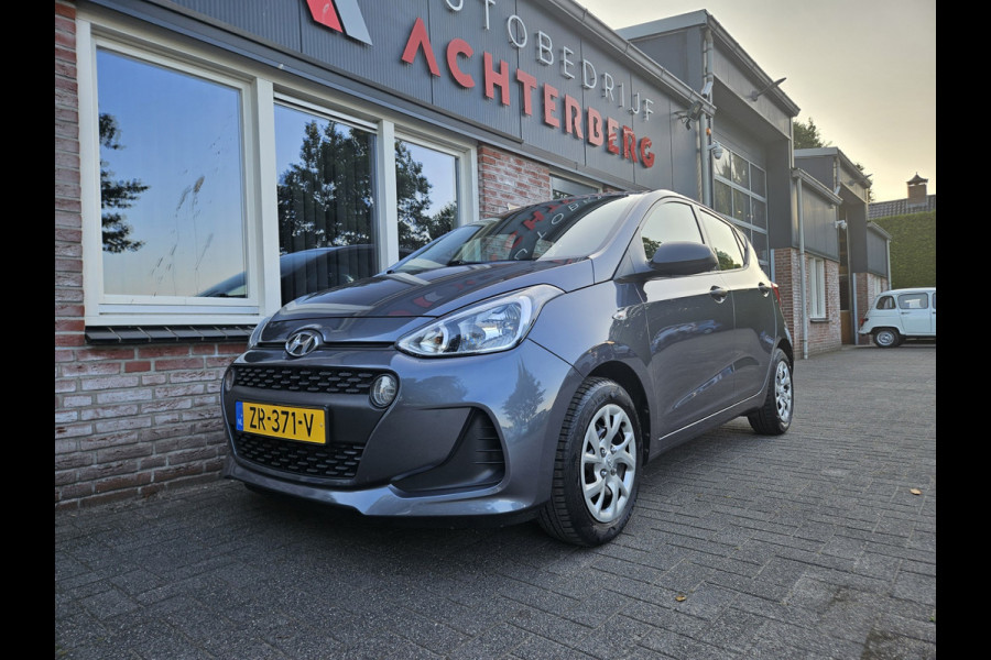 Hyundai i10 1.0i i-Drive Leuke Auto! NAP! Dealer Onderhouden!
