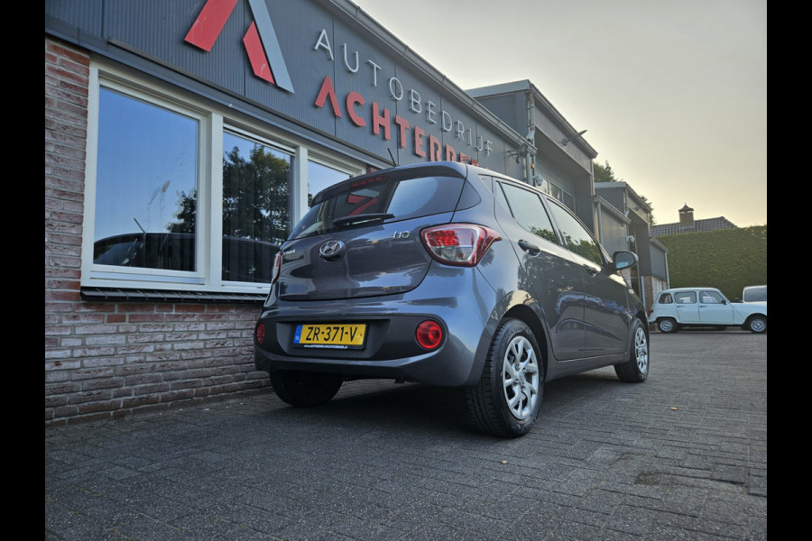 Hyundai i10 1.0i i-Drive Leuke Auto! NAP! Dealer Onderhouden!