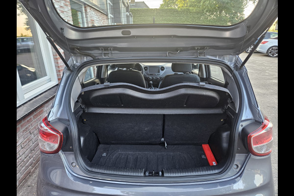 Hyundai i10 1.0i i-Drive Leuke Auto! NAP! Dealer Onderhouden!