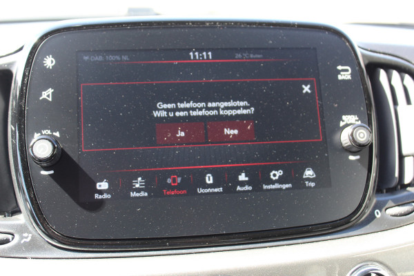 Fiat 500 1.0 70 pk Hybrid Cruise Control, Apple Carplay, Bluetooth, Parkeersensoren achter