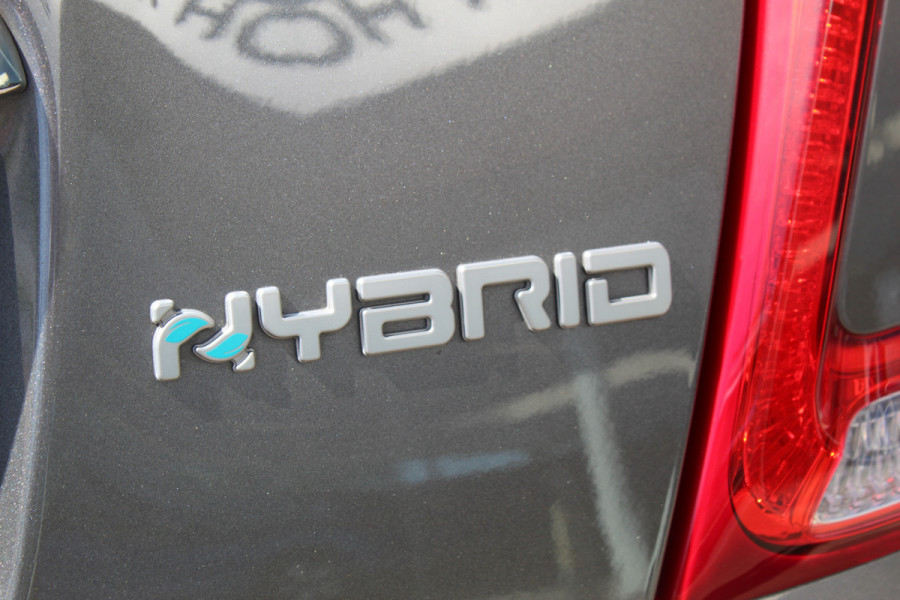 Fiat 500 1.0 70 pk Hybrid Cruise Control, Apple Carplay, Bluetooth, Parkeersensoren achter