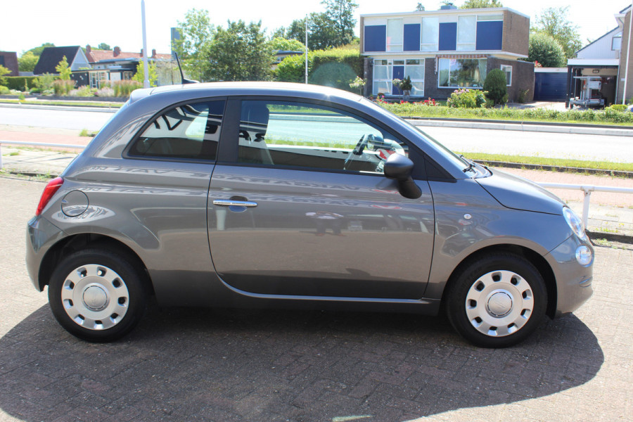 Fiat 500 1.0 70 pk Hybrid Cruise Control, Apple Carplay, Bluetooth, Parkeersensoren achter