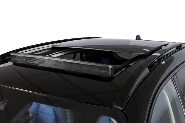 Lynk & Co 01 1.5 PHEV 261PK MY22 | Black Pakket | 360 Camera | S/K-panodak | Adapt. Cruise | Memory | Elek. klep | LM 20" | 1383
