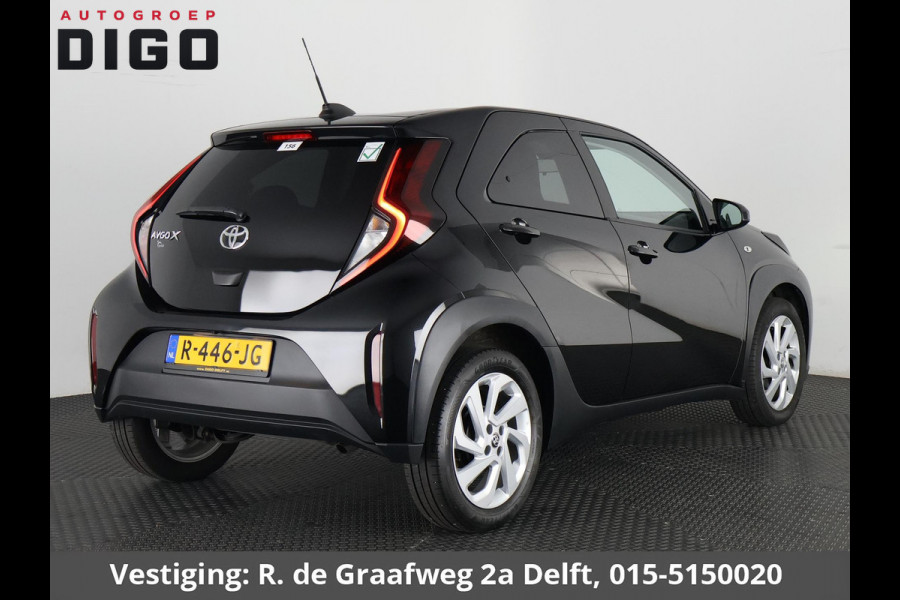 Toyota Aygo X 1.0 VVT-i MT First | Apple Carplay & AndroidAUTO | Lichtmetalen velgen | Camera | Privacy Glass |