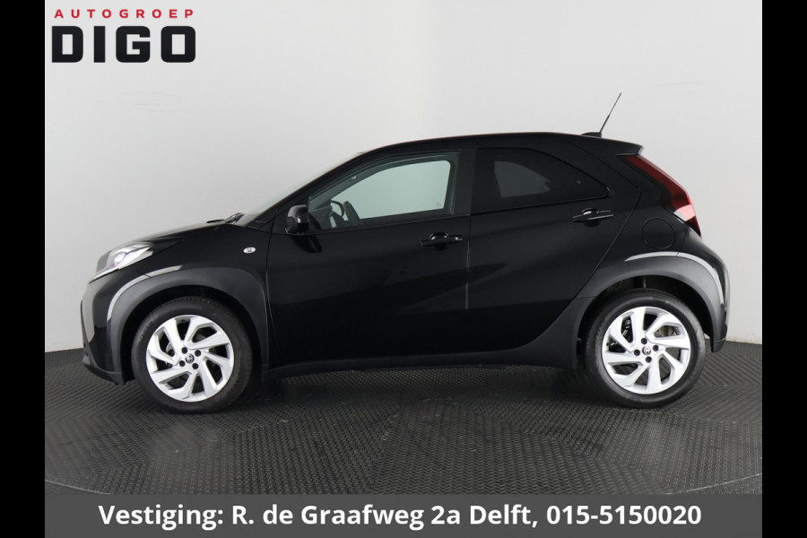 Toyota Aygo X 1.0 VVT-i MT First | Apple Carplay & AndroidAUTO | Lichtmetalen velgen | Camera | Privacy Glass |