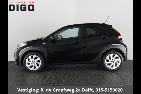 Toyota Aygo X 1.0 VVT-i MT First | Apple Carplay & AndroidAUTO | Lichtmetalen velgen | Camera | Privacy Glass |