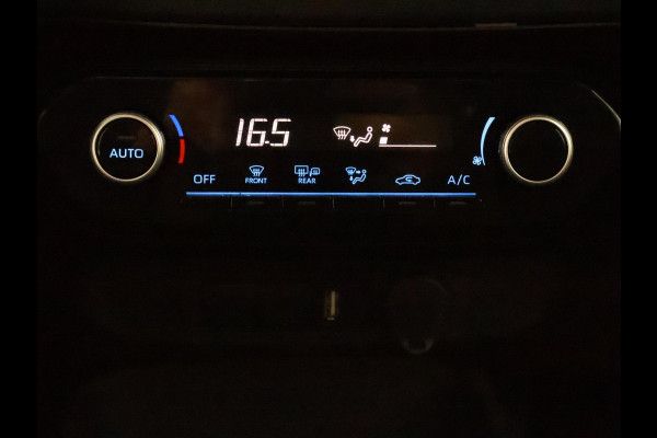 Toyota Aygo X 1.0 VVT-i MT First | Apple Carplay & AndroidAUTO | Lichtmetalen velgen | Camera | Privacy Glass |