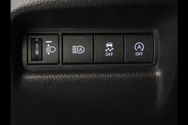 Toyota Aygo X 1.0 VVT-i MT First | Apple Carplay & AndroidAUTO | Lichtmetalen velgen | Camera | Privacy Glass |