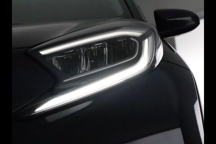 Toyota Aygo X 1.0 VVT-i MT First | Apple Carplay & AndroidAUTO | Lichtmetalen velgen | Camera | Privacy Glass |
